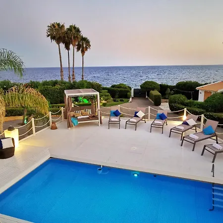 Arenile: Beachfront Oasis With Private Sea Access * Fontane Bianche