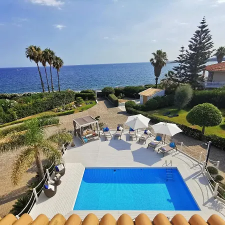 Arenile: Beachfront Oasis With Private Sea Access Villa *