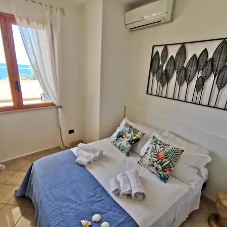 Arenile: Beachfront Oasis With Private Sea Access *