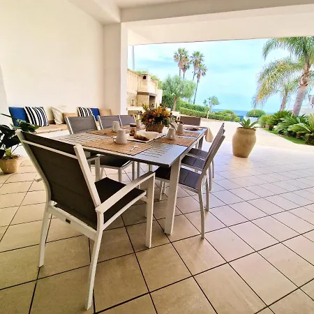 Villa Arenile: Beachfront Oasis With Private Sea Access