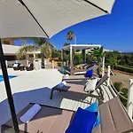 Вилла Arenile - Seaside - Swimmingpool- Private Access To Sea - Waterfront - - Siracusa