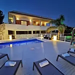 Arenile - Seaside - Swimmingpool- Private Access To Sea - Waterfront - - Siracusa