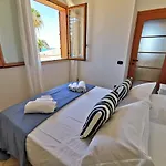 Arenile - Seaside - Swimmingpool- Private Access To Sea - Waterfront - - Siracusa *
